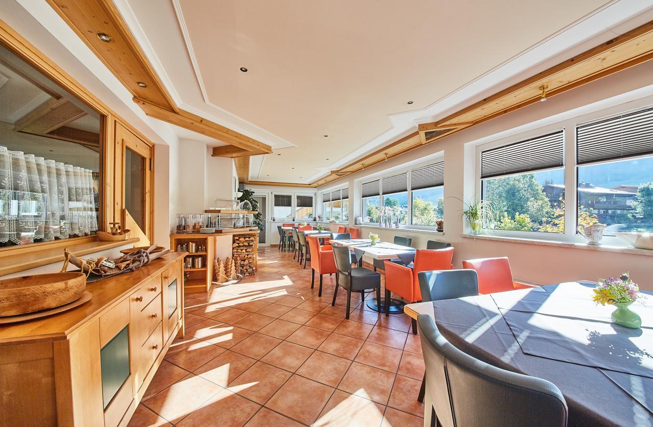 Am Zwoelferkogel Appartements ザールバッハ・ヒンターグレム エクステリア 写真